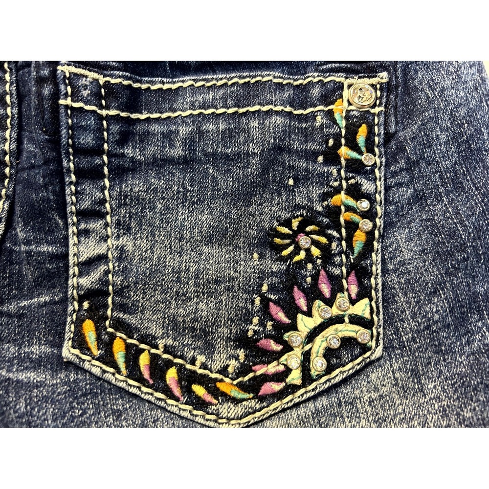 Miss Me Embellished Embroidered Cutoff Denim Shorts Distressed Girls Size 14 - Picture 11 of 15